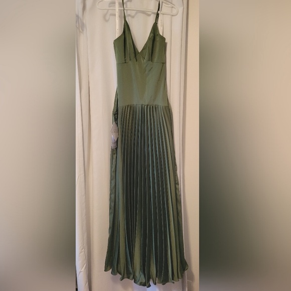 Azazie Jill Olive Green Dropped Waist Gown - Picture 5 of 8
